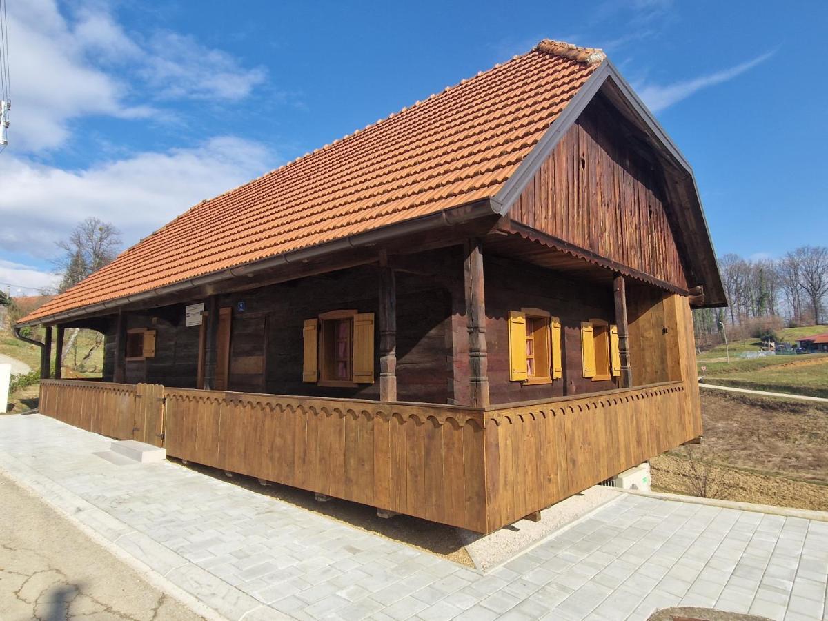 Ruralna Kuca Za Odmor Villa Pozun Ozaly Kültér fotó