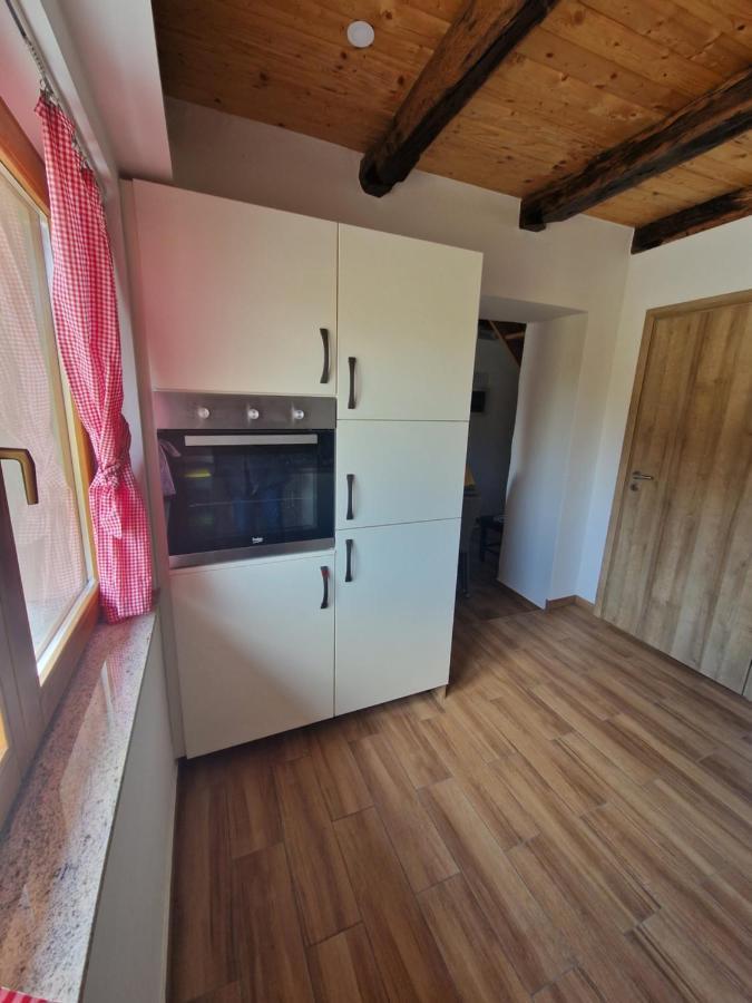 Ruralna Kuca Za Odmor Villa Pozun Ozaly Kültér fotó